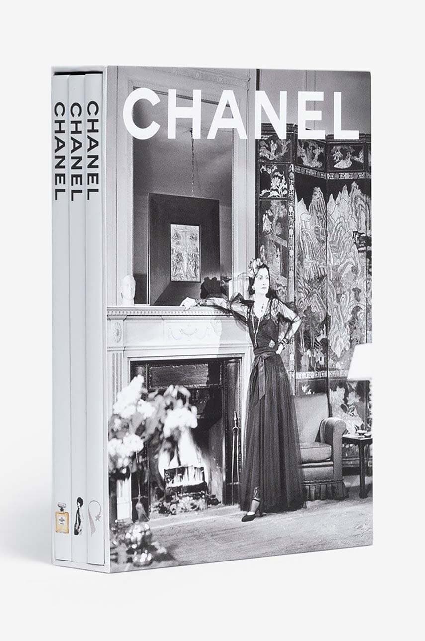 Set carti Chanel 3 volume